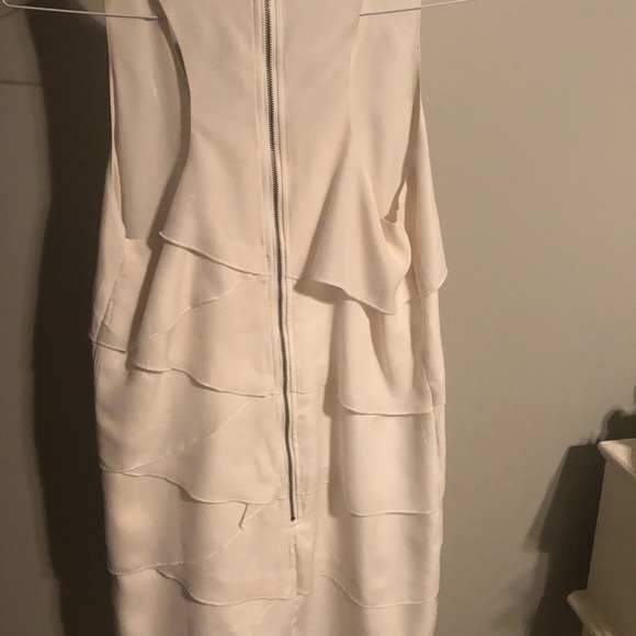 Cream-Colored Ruffled Shift Dress - Picture 2 of 2